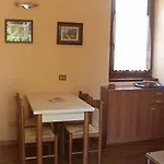 Monterosso בית חווה ורבאניה