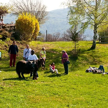 Monterosso Gospodarstwo agroturystyczne *